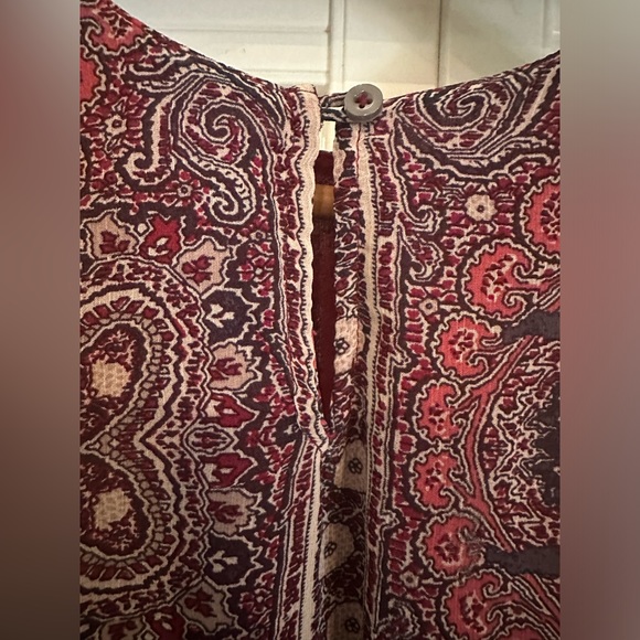 Abercrombie & Fitch Sleeveless Shift Dress Size Small Red and Navy Blue Paisley - Picture 5 of 11